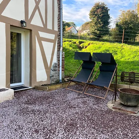 Le Des Oiseaux Apartment *